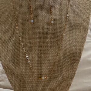 Elegant Gold and White Necklace and Earring Set